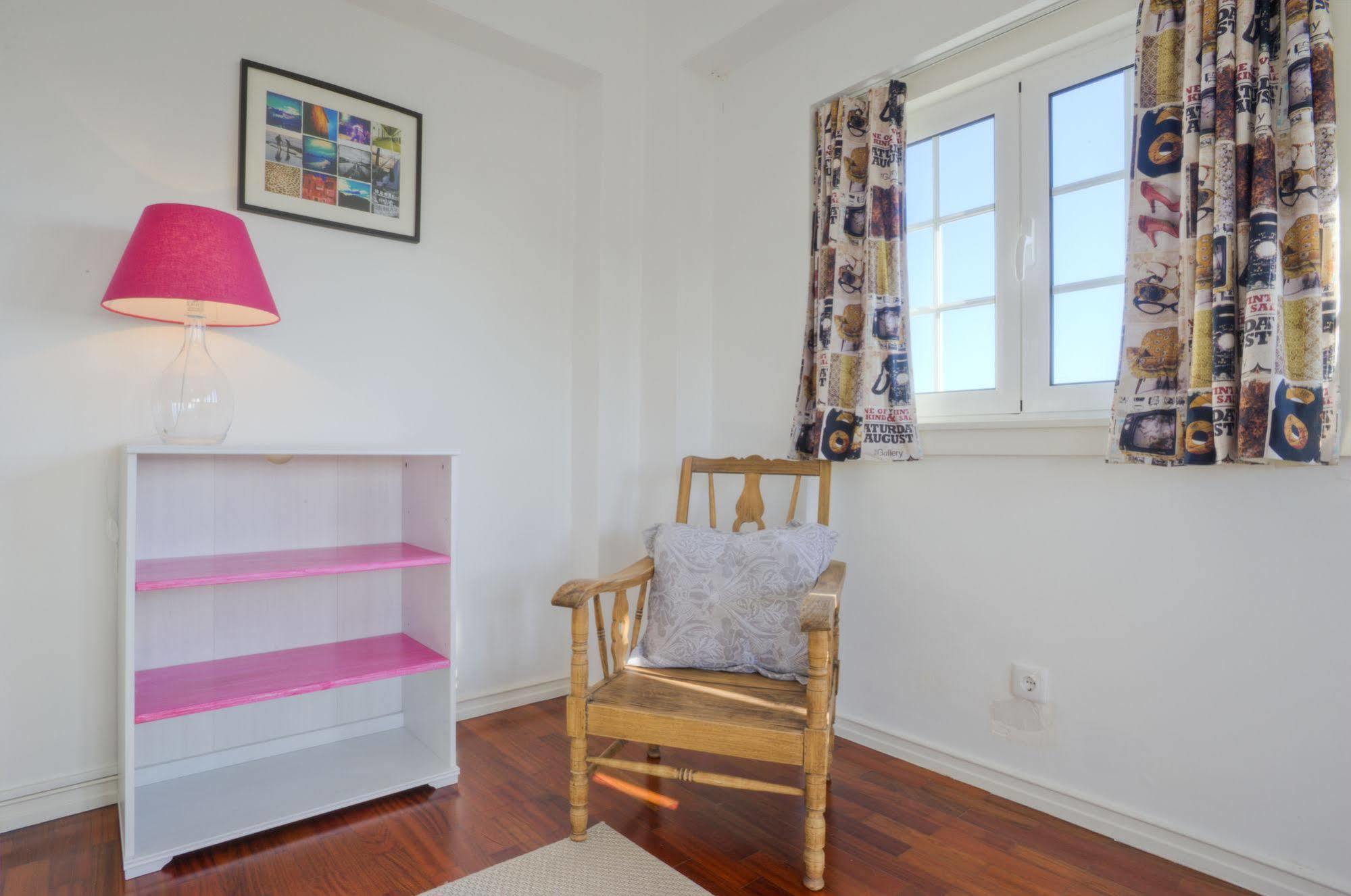Blue Boutique Hostel & Suites Estoril Ngoại thất bức ảnh