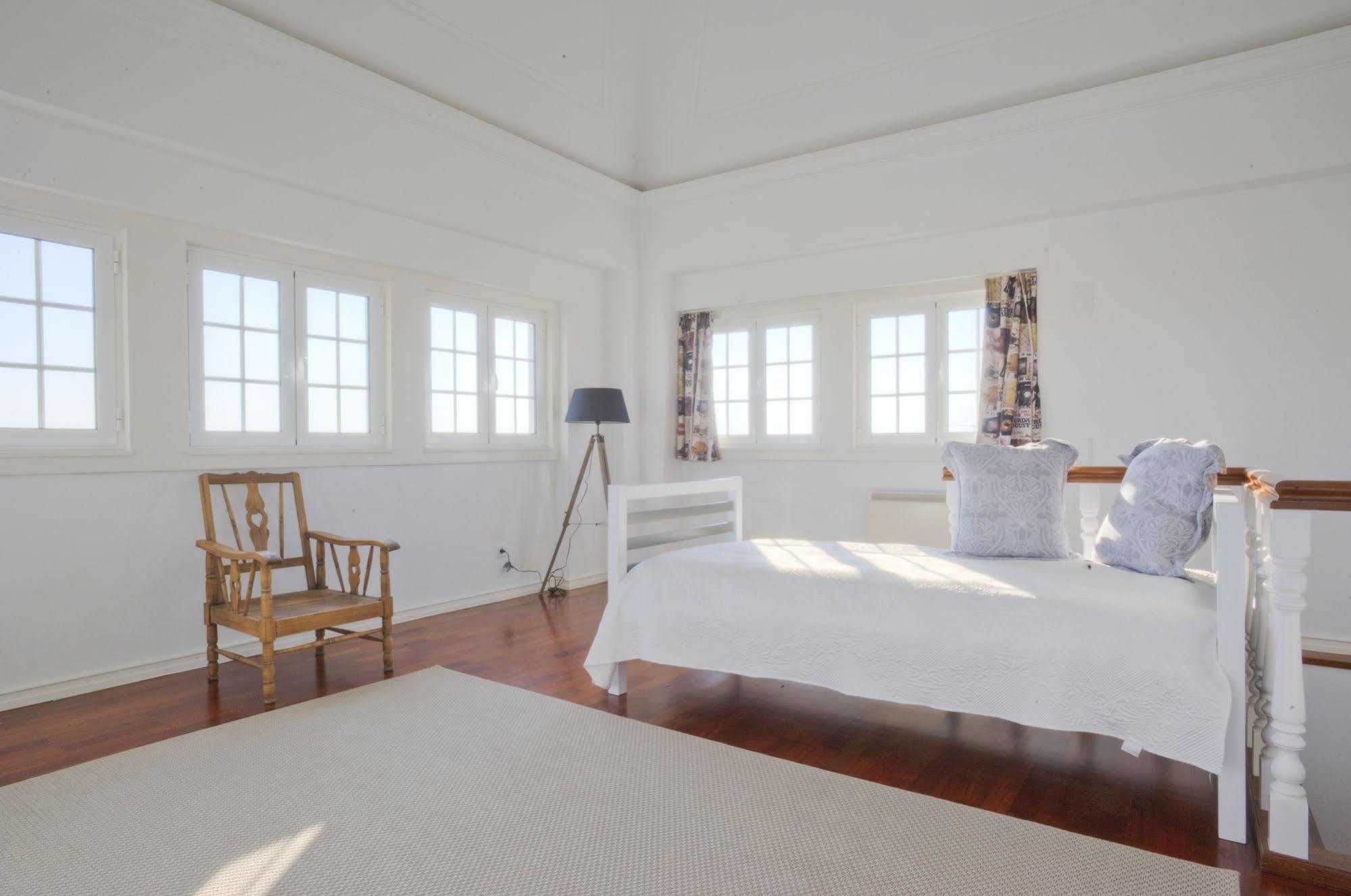 Blue Boutique Hostel & Suites Estoril Ngoại thất bức ảnh