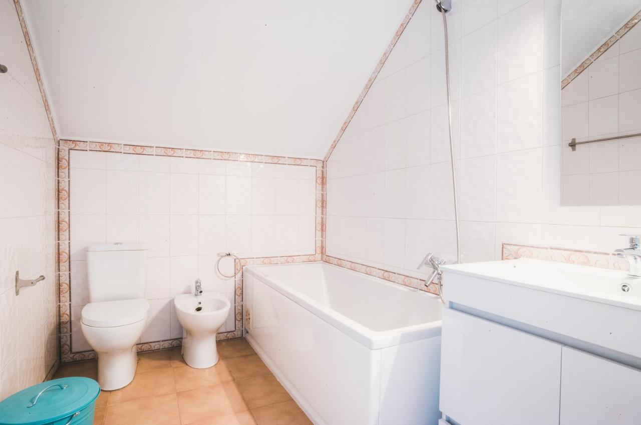 Blue Boutique Hostel & Suites Estoril Phòng bức ảnh